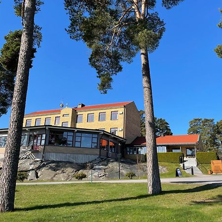 鲁诺莫顿与活动酒店 Åkersberga 外观 照片