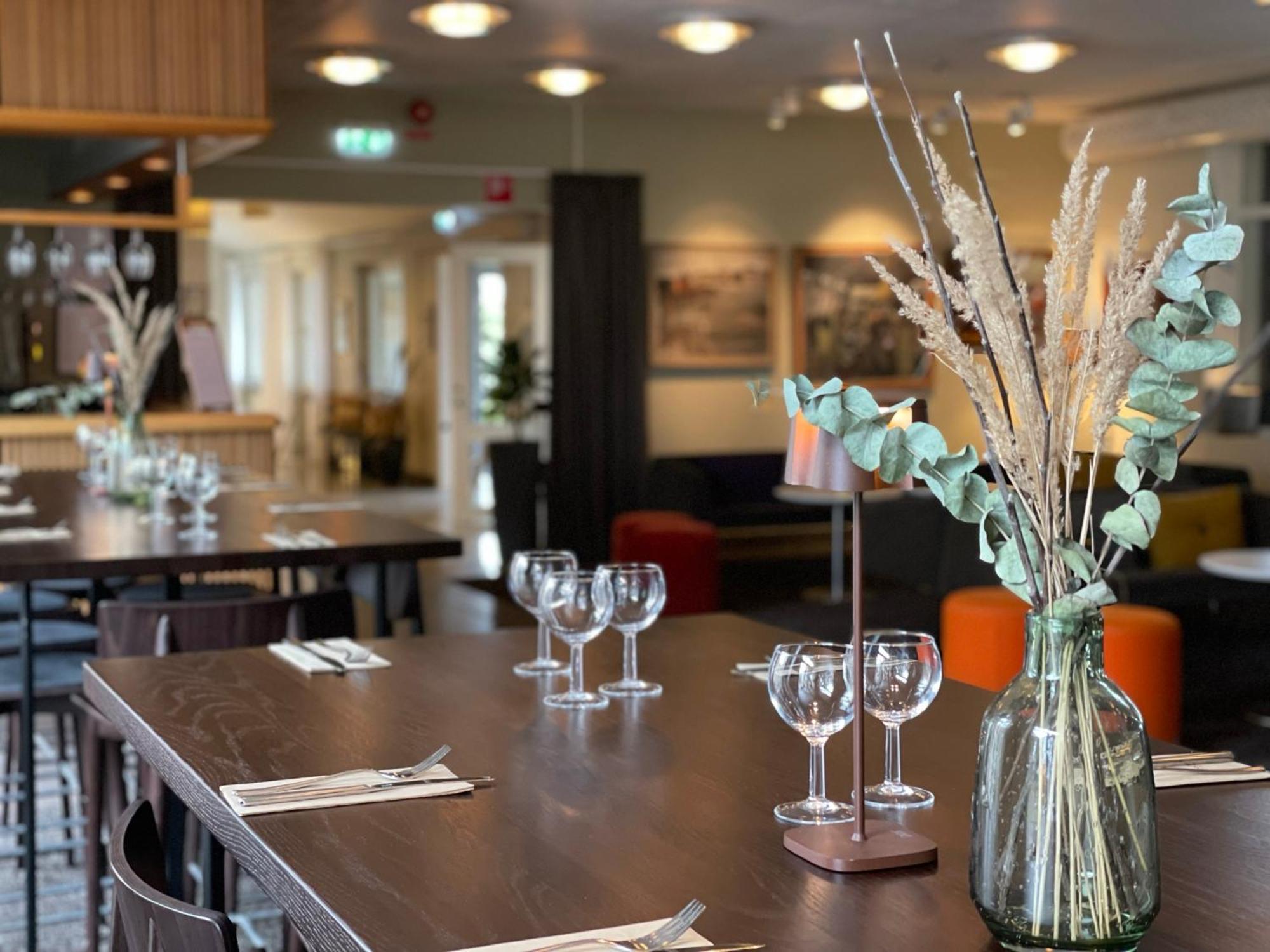 鲁诺莫顿与活动酒店 Åkersberga 外观 照片